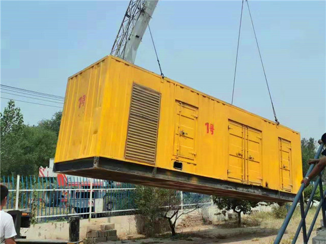 岭东300KW柴油发电机组油耗是多少?