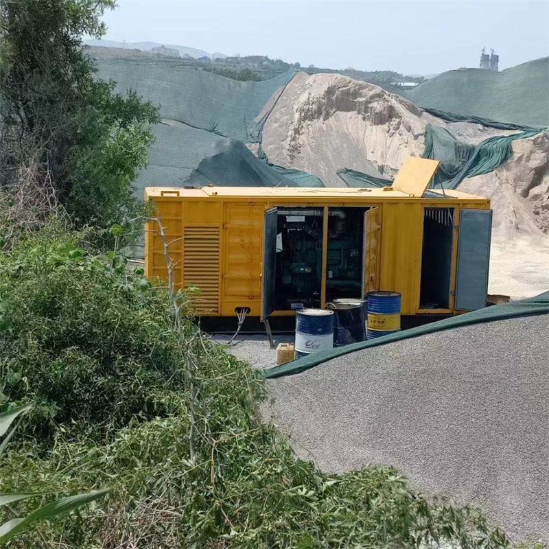 岭东影响 400KW 柴油发电机组油耗的因素有哪些?