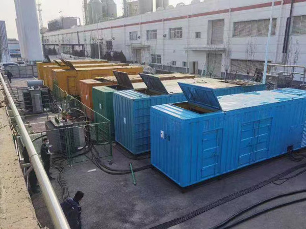 岭东380V和690V电压的电缆线相同吗?