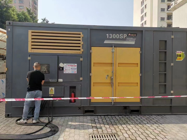 岭东500KW发电机组冬季应该配多大的启动电瓶?